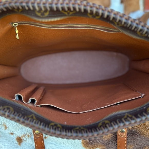 Authentic Louis Vuitton Babylone Monogram - Picture 10 of 15